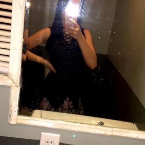 I’m selling this dress